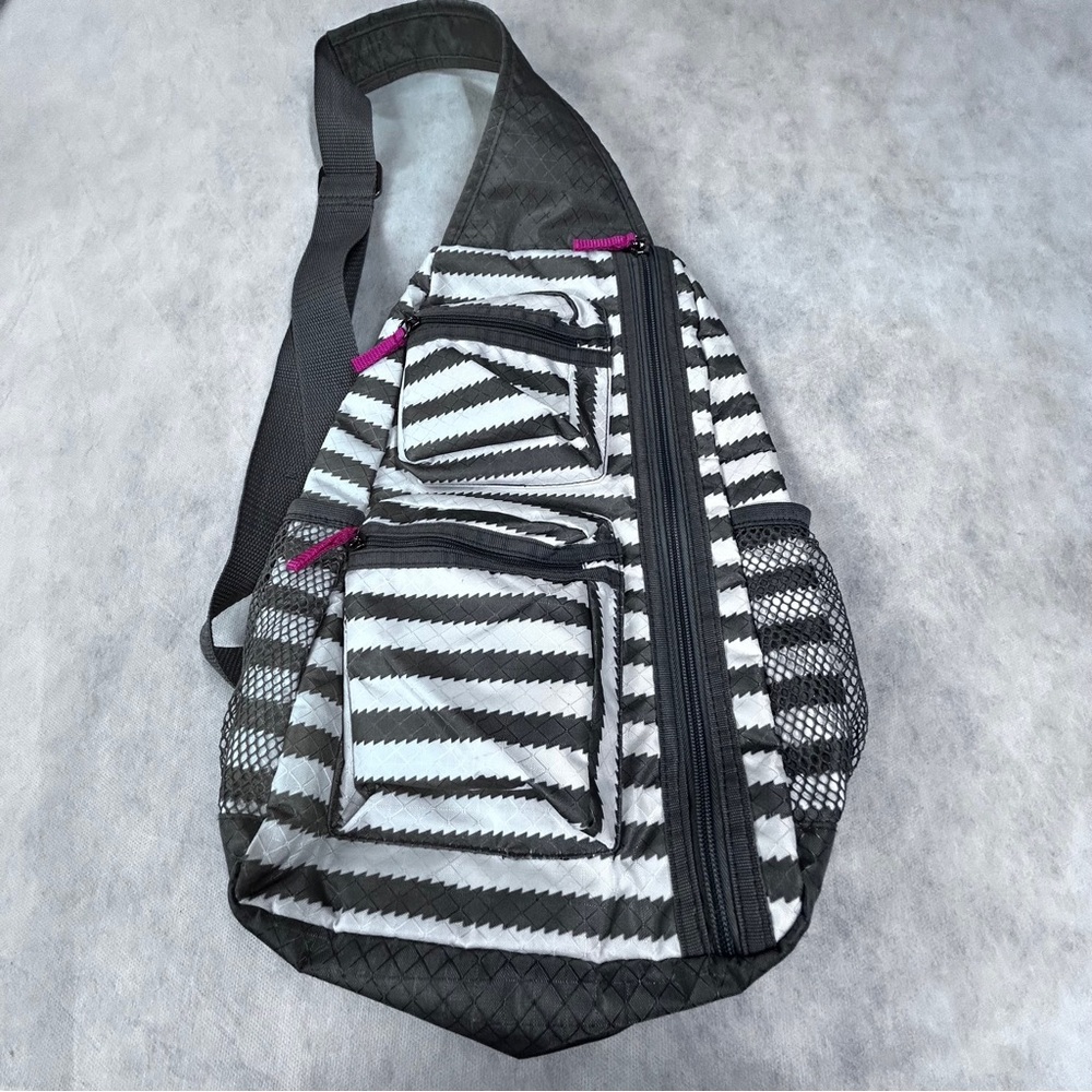 Thirty-One‎ Striped Backpack